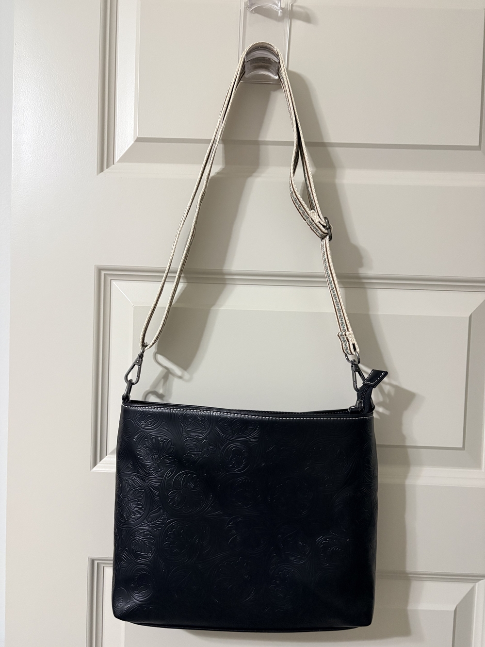 Wrangler Black Embossed Shoulder Bag with Cream Strap